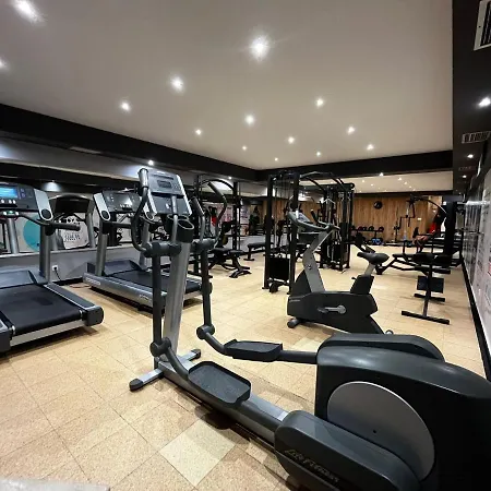 And In Club Apartament *