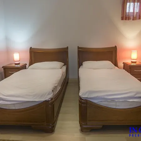 And In Club アパート