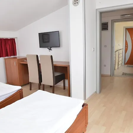 And In Club Appartement *