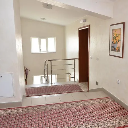 And In Club * Indija