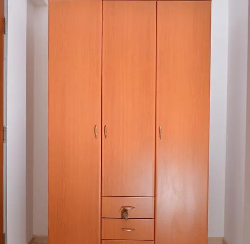 Διαμέρισμα And In Club Indija